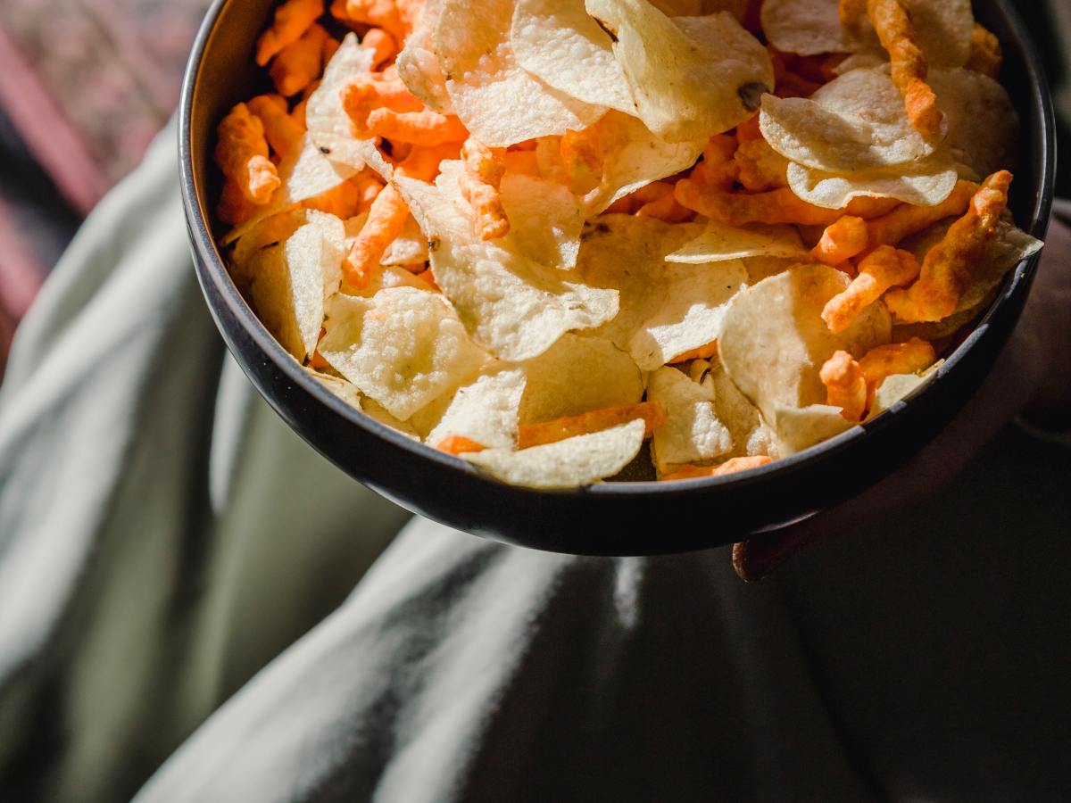 4 Causes of Unhealthy Food&nbsp;Cravings